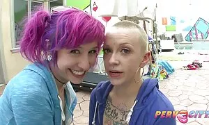 کینکی کۆم لە paige و ...