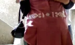 کۆمی ماڵەوە بە حیجاب ...