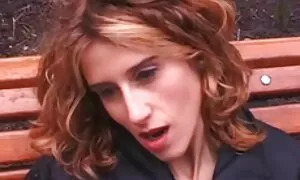 misha جوانێکی سێ کەس ...