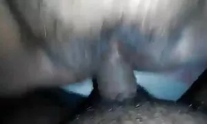 گێلکردنی کۆم، ژنەکە  ...