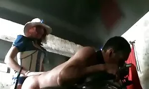 خۆشەویستەکەی strapon ...